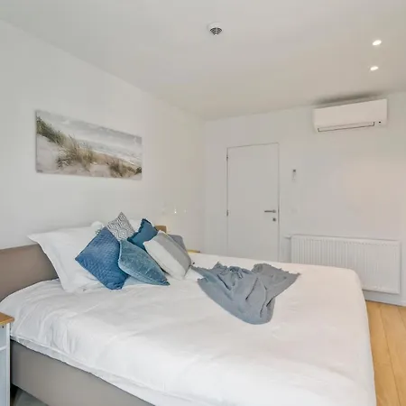 Maison Josephine - Spacious House For 12 People Ferienhaus *