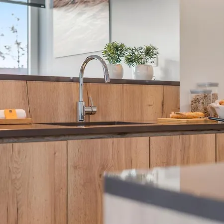 Maison Josephine - Spacious House For 12 People Tatil Evi *